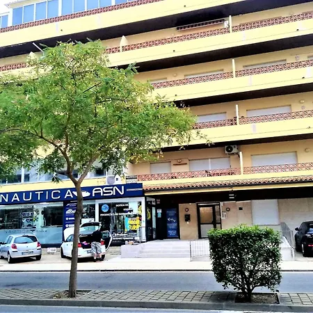 2180 Pto Simona 3 Esc.b42, En Pleno Corazon De Santa Margarita, Cerca De La Playa Mas Espaciosa De Roses. - Es-258-50 Apartment